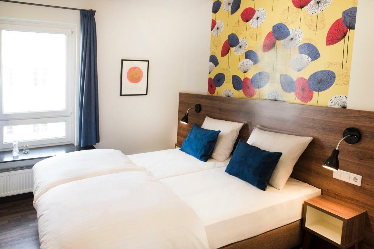 Koncept Hotel Zum Kostbaren Blut Cologne Exterior photo