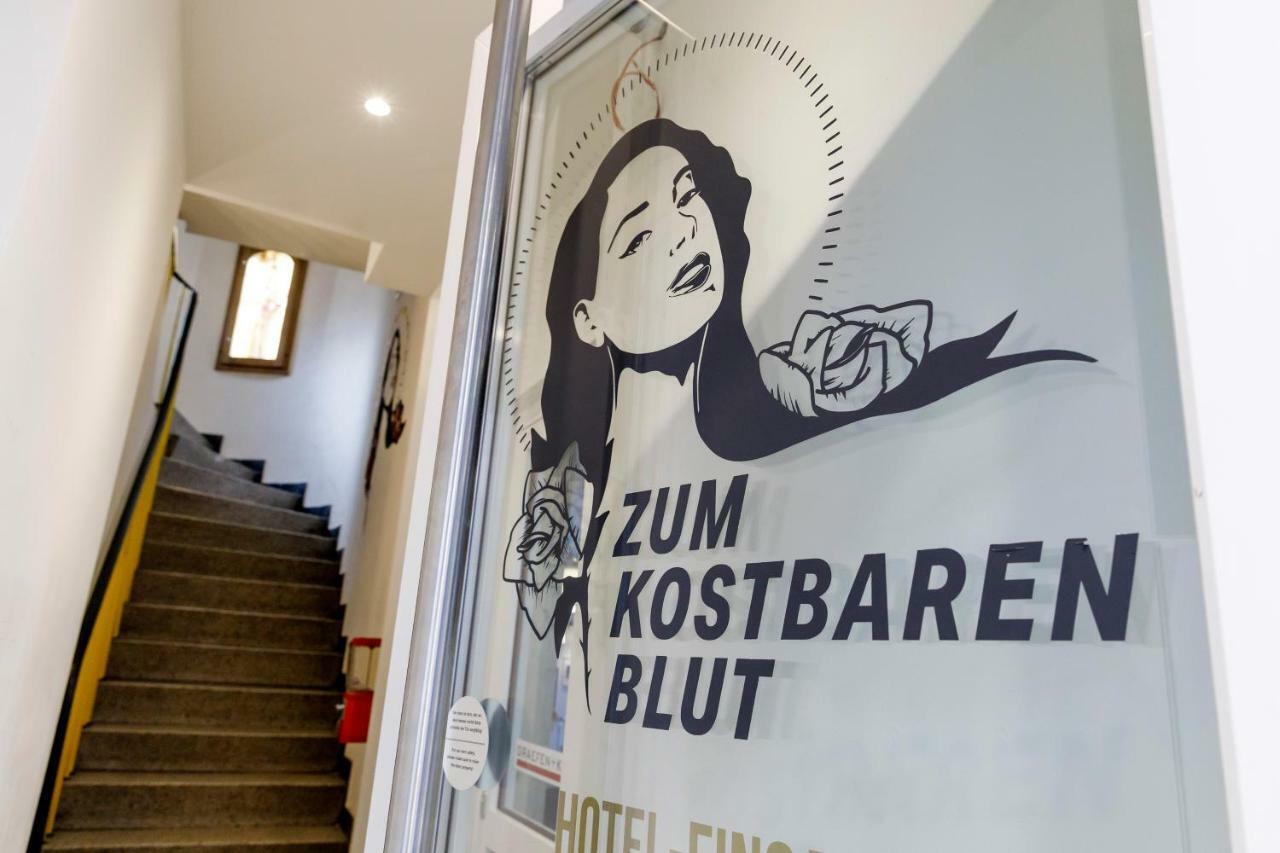 Koncept Hotel Zum Kostbaren Blut Cologne Exterior photo